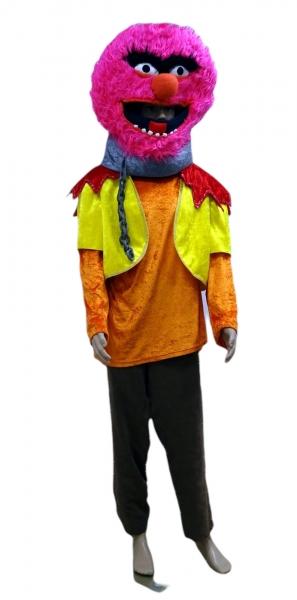 Das Tier Kopfteil, braune Hose oranges Shirt, gelb-rote Weste